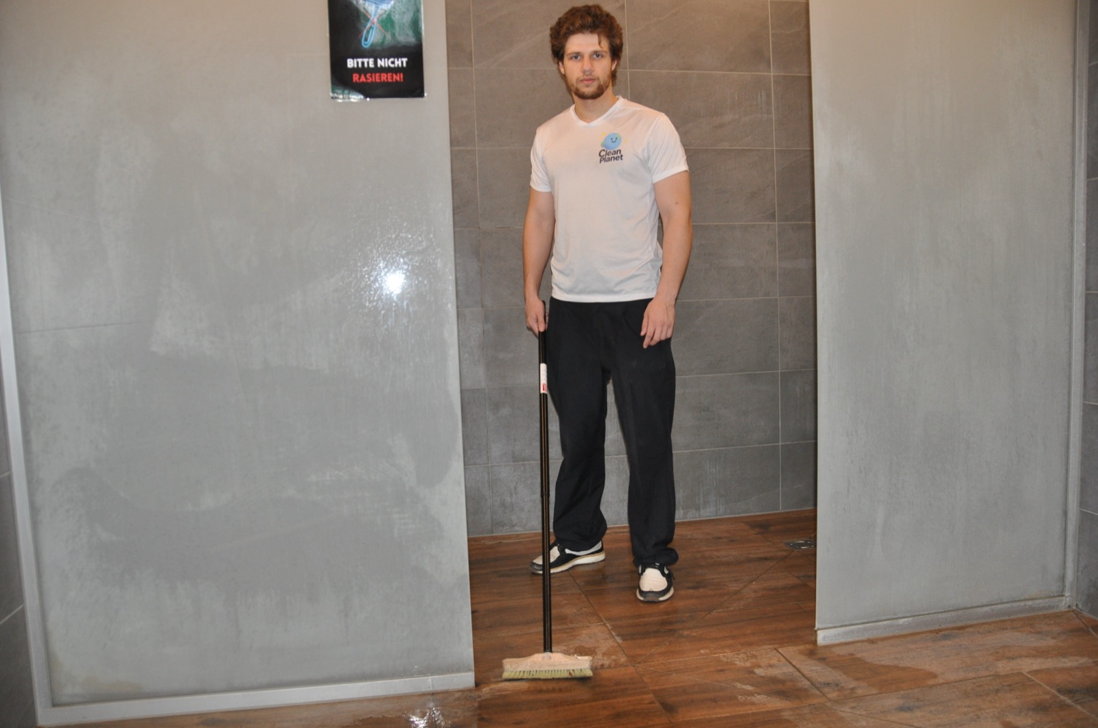Wet zones at a fitness club — Clean Planet, Wien